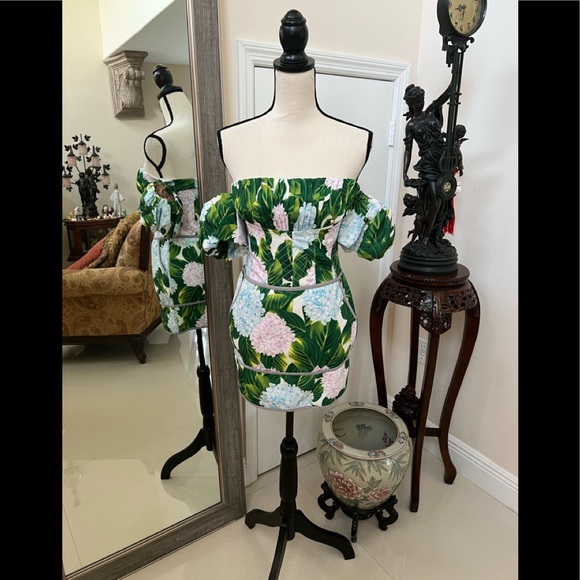 Tea n Cup Dresses & Skirts - Tea & Cup spring mini dress!